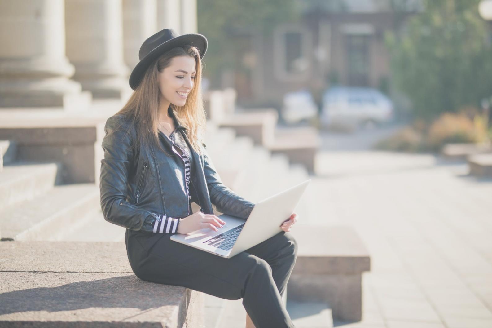 Teamarbeit bei der Entwicklung von Budgetstrategien